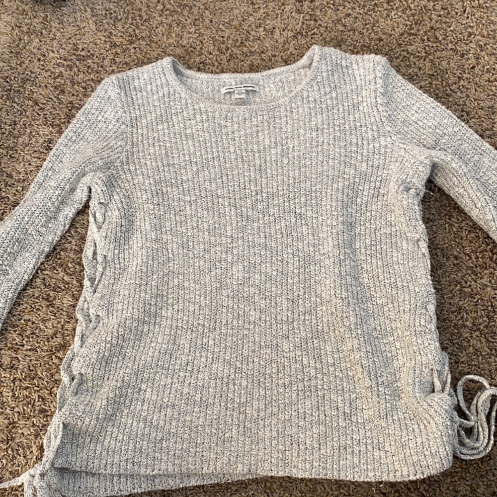 American Eagle sweater